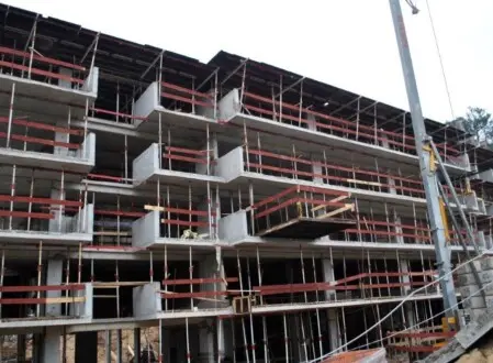 ARQUITECTURA ALBERTONI CONSTRUCCIONES Proyectos personalizados y contemporáneos.